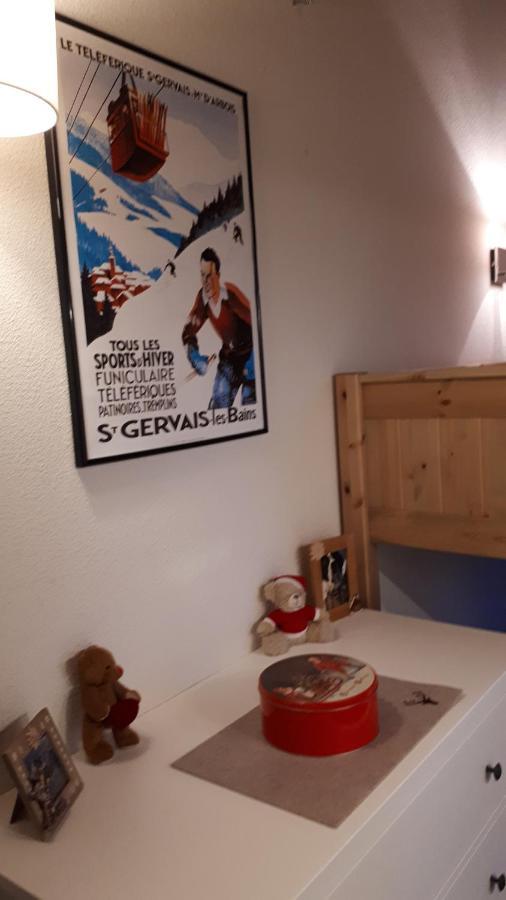 Duplex 6-8 pers, avec garage, WIFI, calme, proche des pistes, top équipé et linges fournis, vue magnifique Saint-Gervais-les-Bains Esterno foto